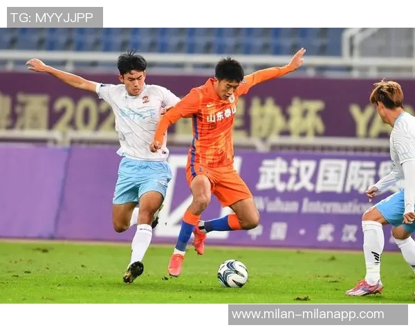 泰山队上半场领先三镇2-0泽卡刘洋进球被吹的争议瞬间回顾