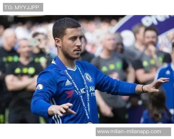 今日趣图：库库失误引发乌龙若换阿扎尔进攻恐怕会越位尴尬