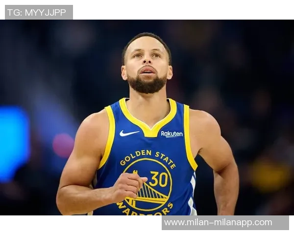 库里缺阵五场后重返训练有望周六对森林狼复出