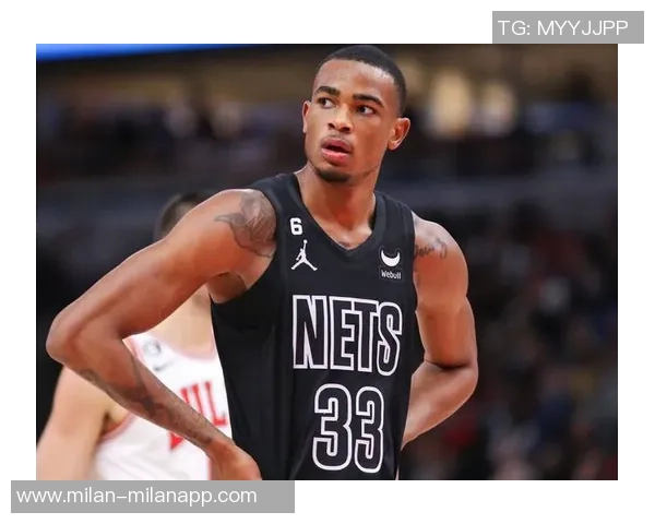 勇士寻求年薪不超1500万的大个子球员克拉克斯顿身价过高成阻碍