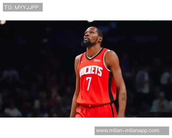 杜兰特谈半场四次犯规影响防守表现表达对限制风格的不满与反感